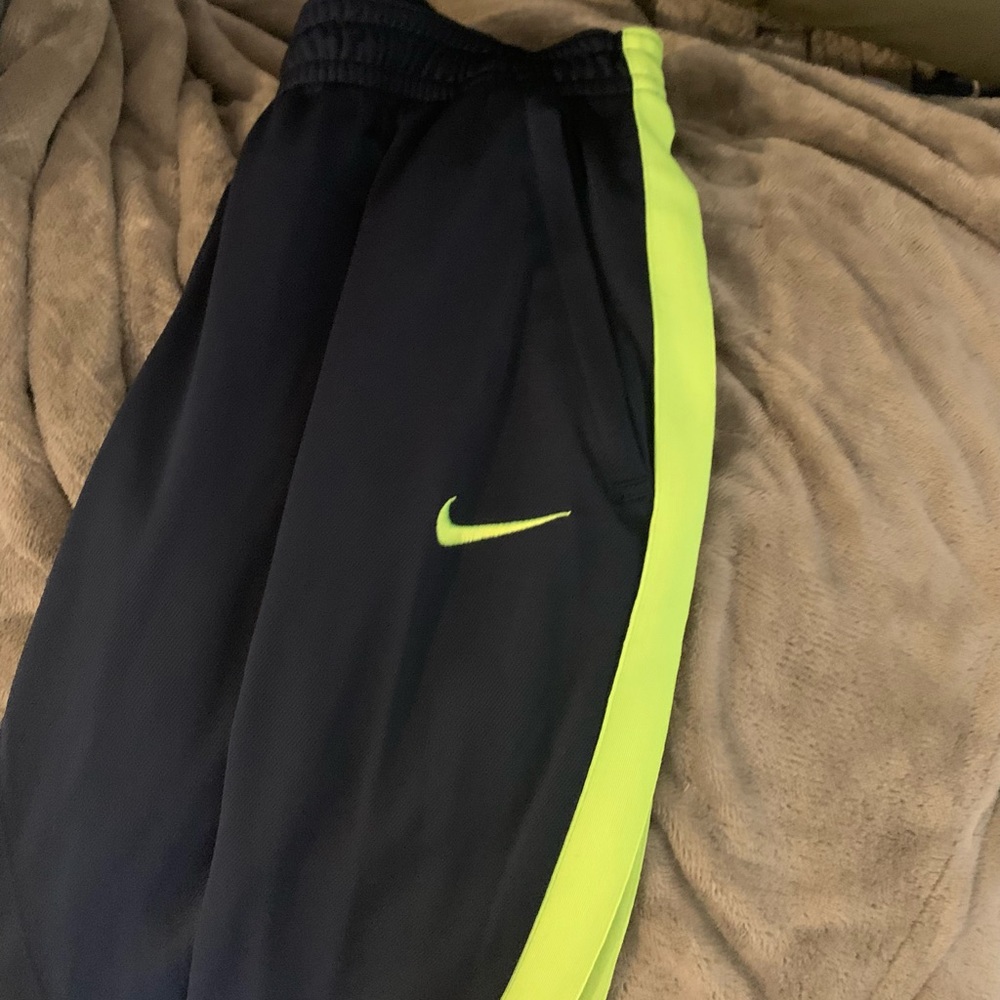 Nike Women’s Soccer Pants!!